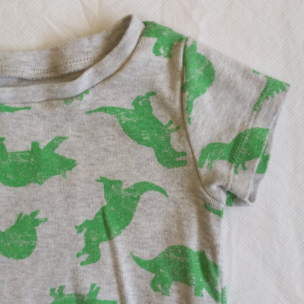 old navy dinosaur short sleeve bodysuit diaper shirt 3-6 months baby